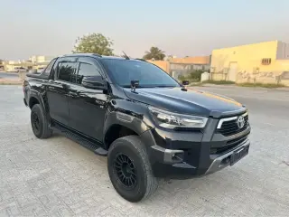 2021 Toyota Hilux in Dubai used car