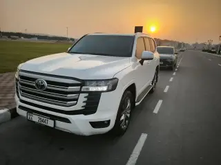 2024 Toyota Land Cruiser in Dubai used car